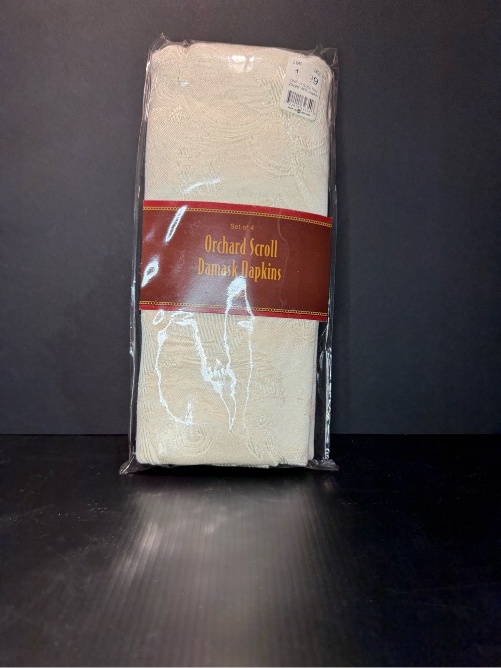 Vintage Linen-N-Things Orchard Scroll Damask Napkins - Cream (Set of 4)(2 Packs)
